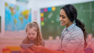 Leia mais sobre o artigo Soluções de Ensino Tecnológico: Por Que as Escolas Precisam Ir Além da Compra de Equipamentos