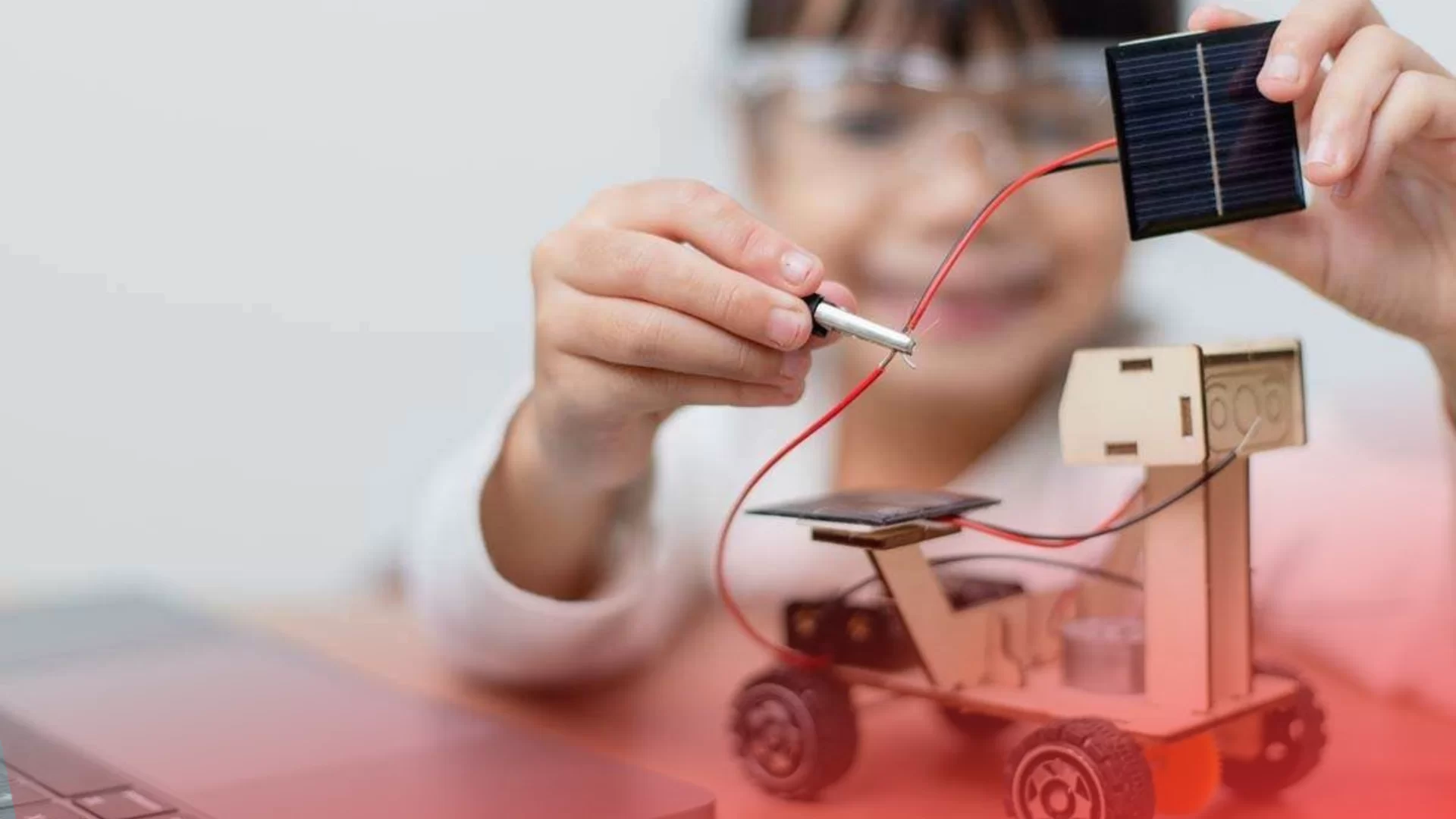 Ensino STEM com Equipamentos: Como Levar a Aprendizagem Prática para Dentro da Sala de Aula